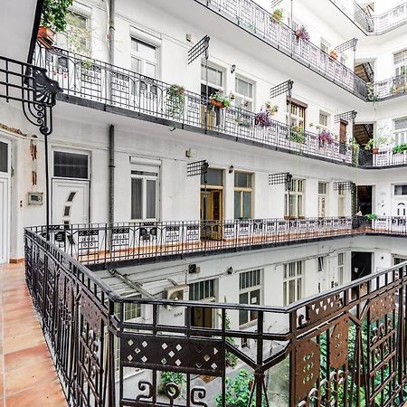 Vintage Apartment In The Jewish Quarter بودابست المظهر الخارجي الصورة