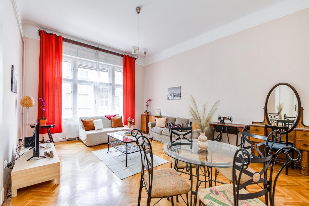 Vintage Apartment In The Jewish Quarter بودابست المظهر الخارجي الصورة