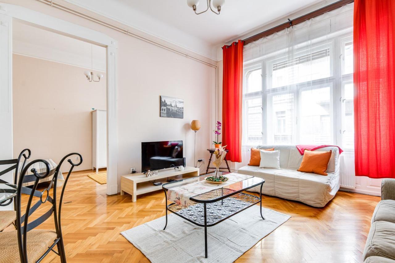 Vintage Apartment In The Jewish Quarter بودابست المظهر الخارجي الصورة