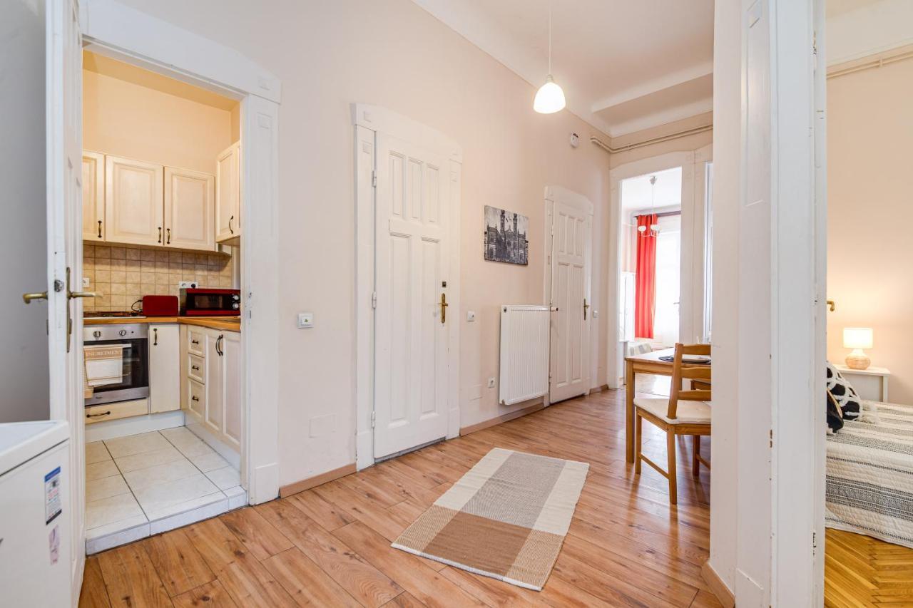 Vintage Apartment In The Jewish Quarter بودابست المظهر الخارجي الصورة