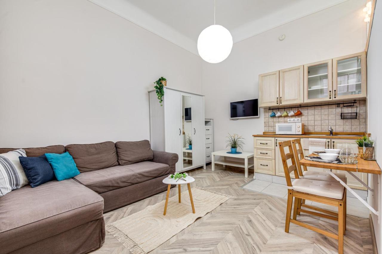 Vintage Apartment In The Jewish Quarter بودابست المظهر الخارجي الصورة